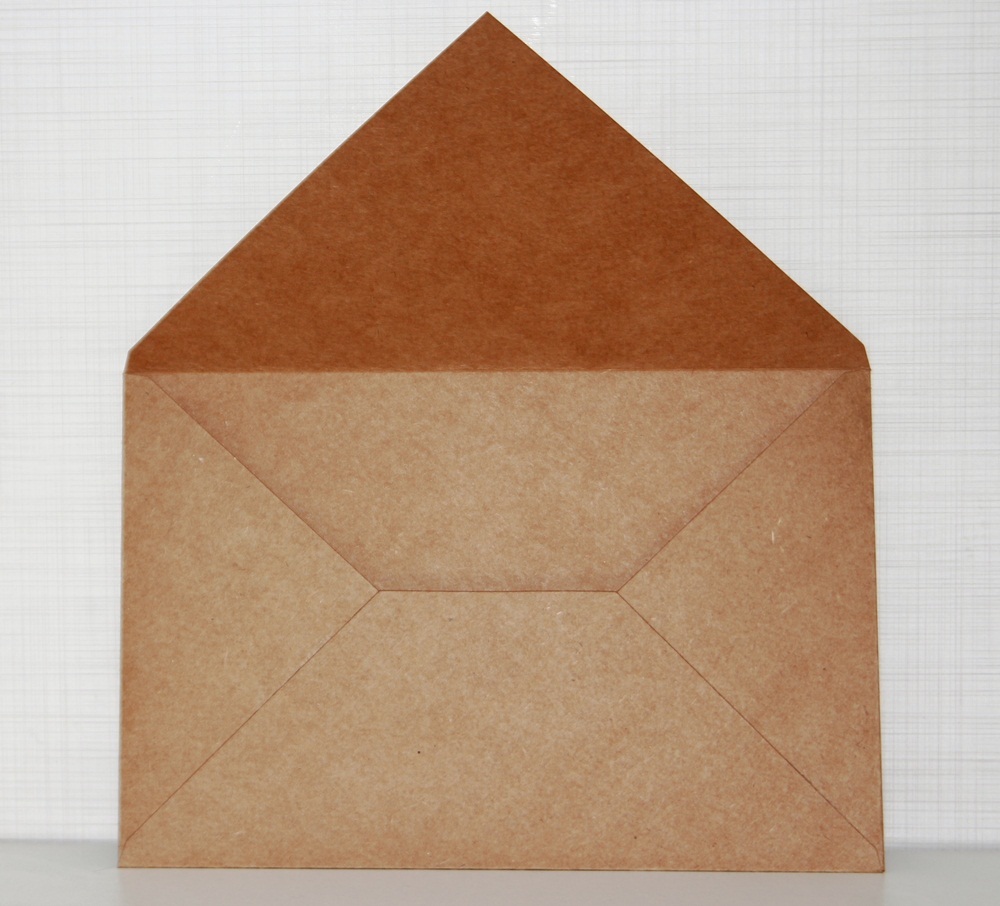 envelope pardo